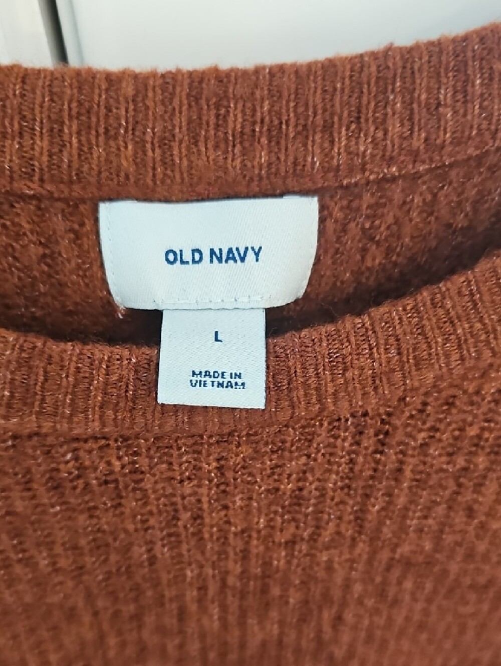 Old Navy Burnt Orange/Rust Crewneck Sweater - Picture 3 of 3